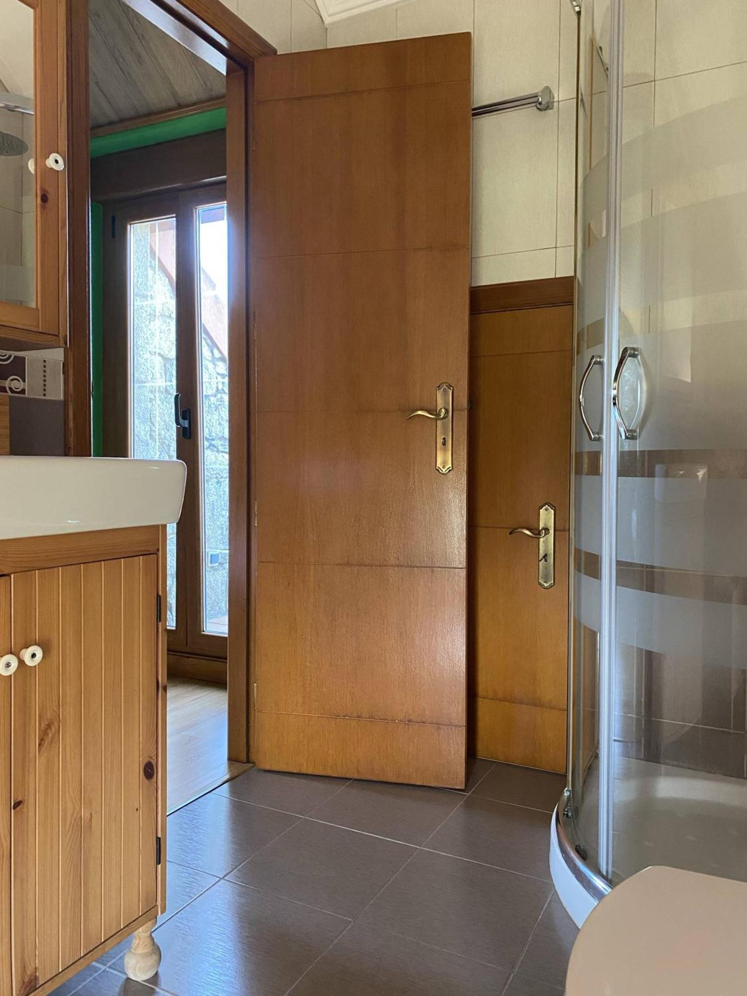 Chalet Entero Confort 里贝拉 外观 照片